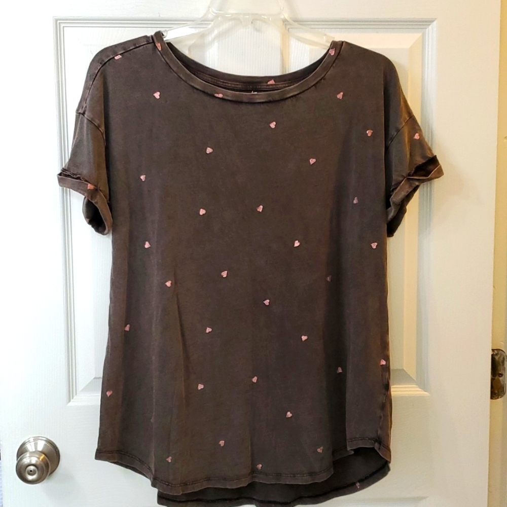24/7 by Maurices pink foiled heart short sleeve tee. 0X